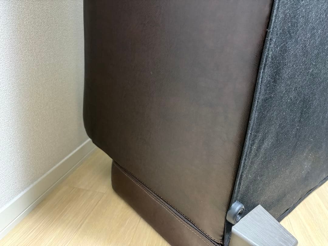 ブラウン合成皮革2人掛けソファ