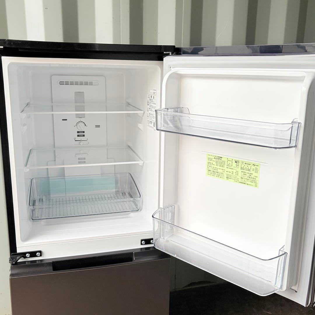 運搬取付無料！ダークグレー純正SHARP静音省エネスマート冷蔵庫！完動超美品！
