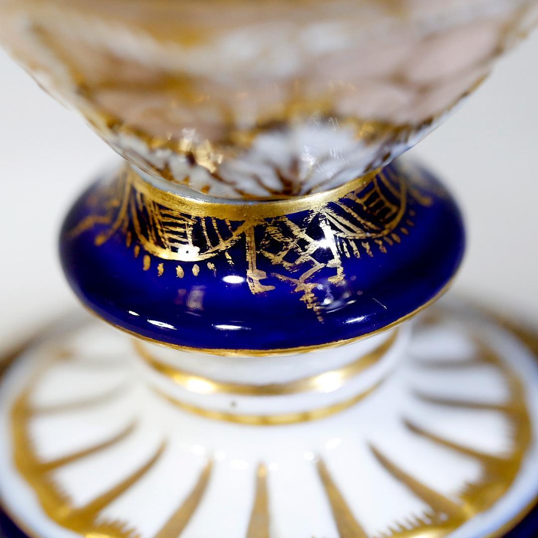 【送料込み】ドレスデン 帆船 壺 蓋付き 飾り壺 コバルト 金彩 ①