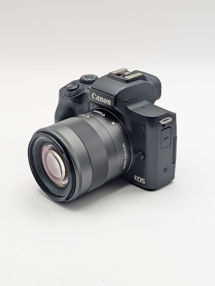 デジタルカメラ Canon EOS Kiss M / EF-M 18-55mm IS STM