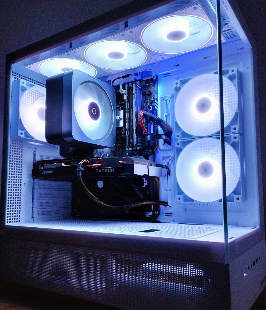 ゲーミングPC/Core i7 8700/RX6600/メモリ16GB