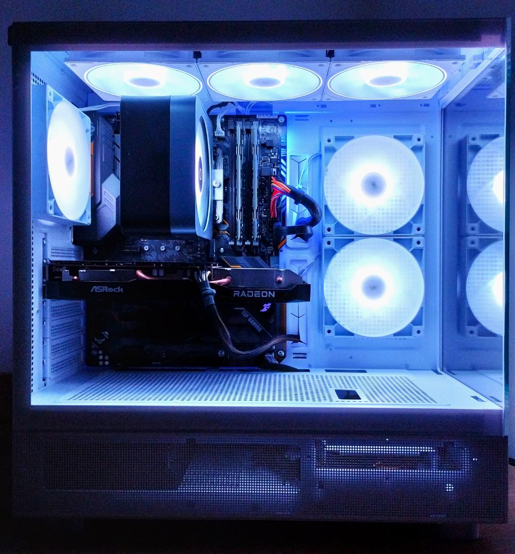 ゲーミングPC/Core i7 8700/RX6600/メモリ16GB