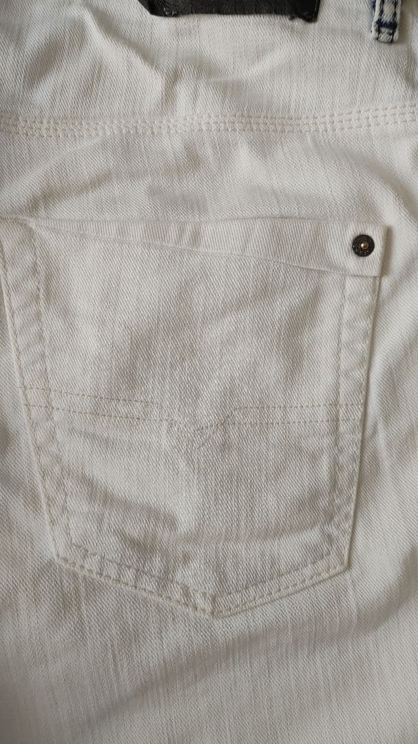 げんち‼️DIESEL ディーゼル ハーフ ストレッチ生地 デニム パンツ