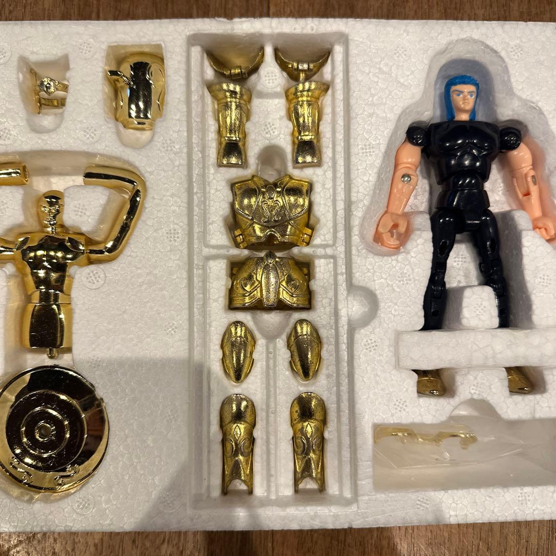 バンダイ 聖闘士星矢 アクエリアス フィギュア