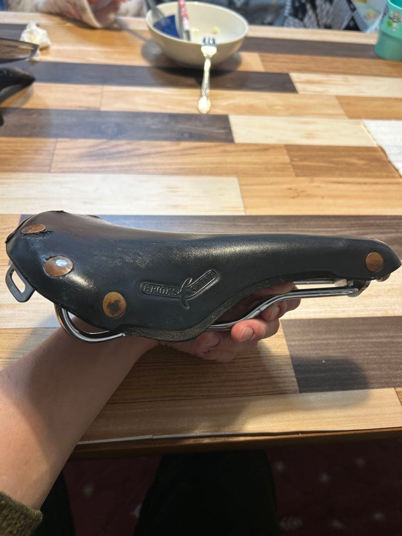 N*a様 BROOKS SWIFTレザーサドル ブラック