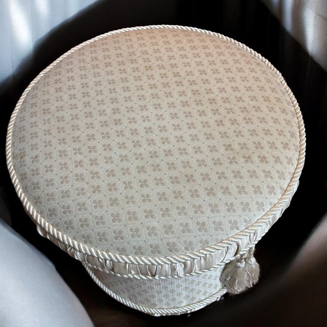 ジェニファーテイラー スツール オットマン 輸入家具 ロココ調 アメリカ高級家具