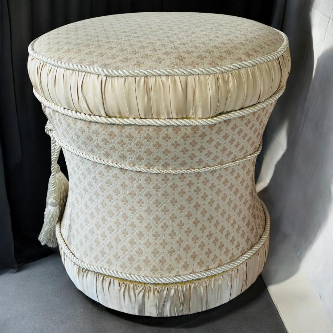 ジェニファーテイラー スツール オットマン 輸入家具 ロココ調 アメリカ高級家具