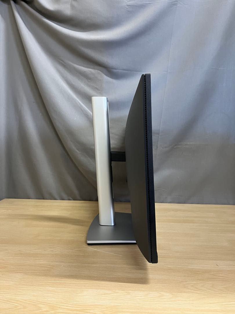 DELL P2422H 23.8インチ液晶モニター　PS4 対応　2023年制