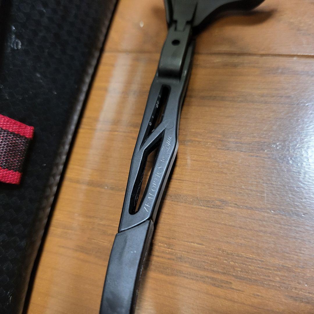 ゼクー　偏光　サングラス