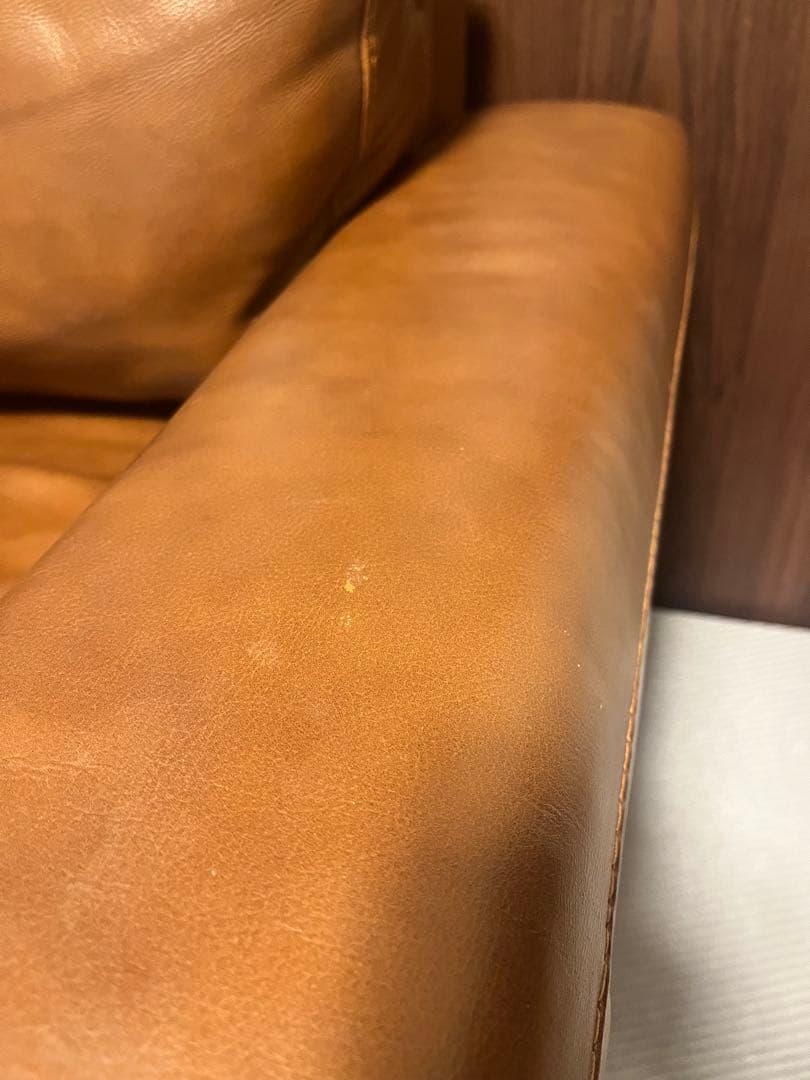 【送料込】unicoウニコ　MOLNモルン レザーソファ3シーター　3人掛け