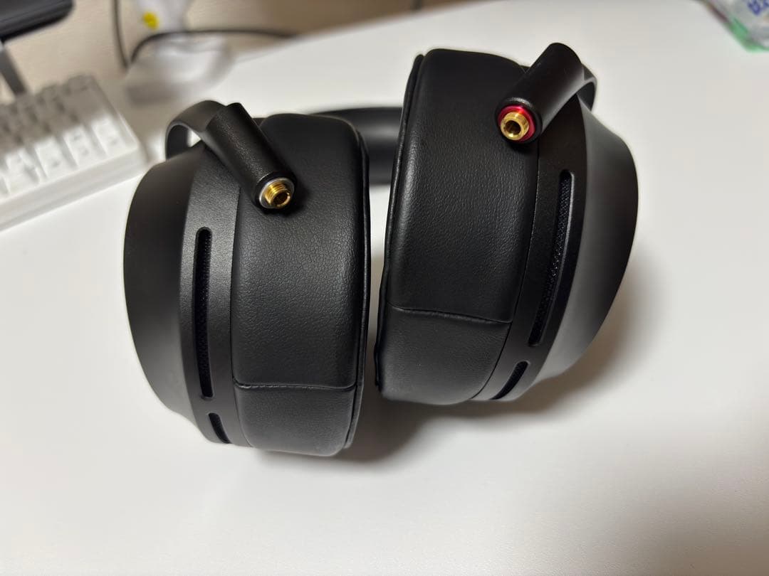 ヘッドホン Sony MDR-Z7M2