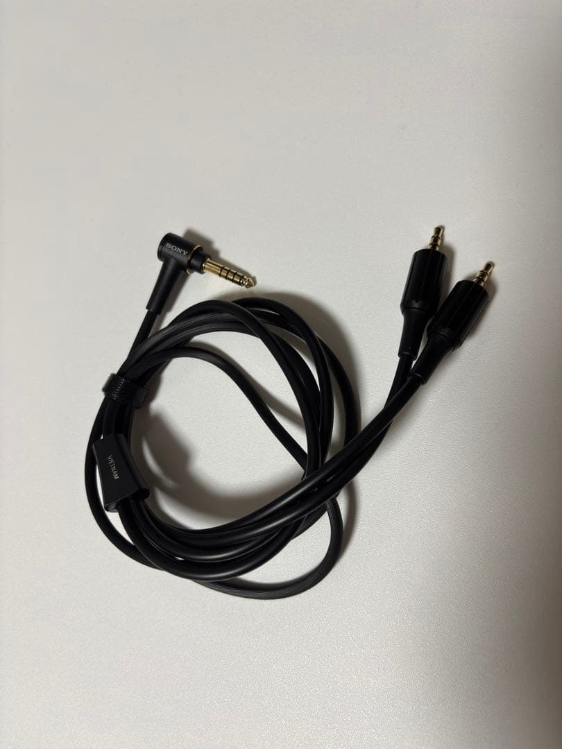 ヘッドホン Sony MDR-Z7M2