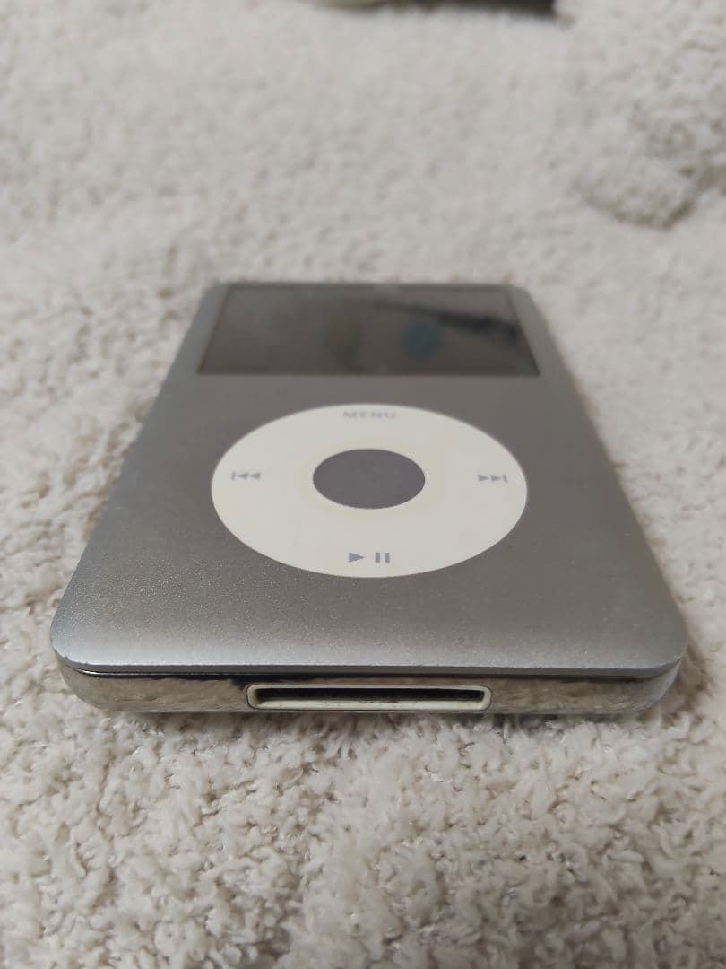iPod classic 80GB ケーブル付