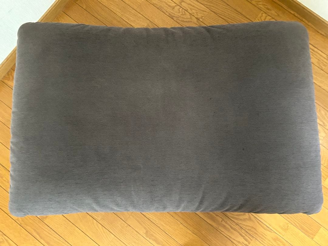 【5月15日までの出品です】リーンロゼ　カラン　パフ　オットマン　グレー