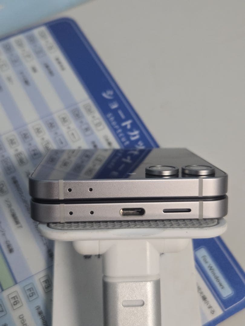 Samsung Galaxy Z Flip6 512GB SIMフリー 美品