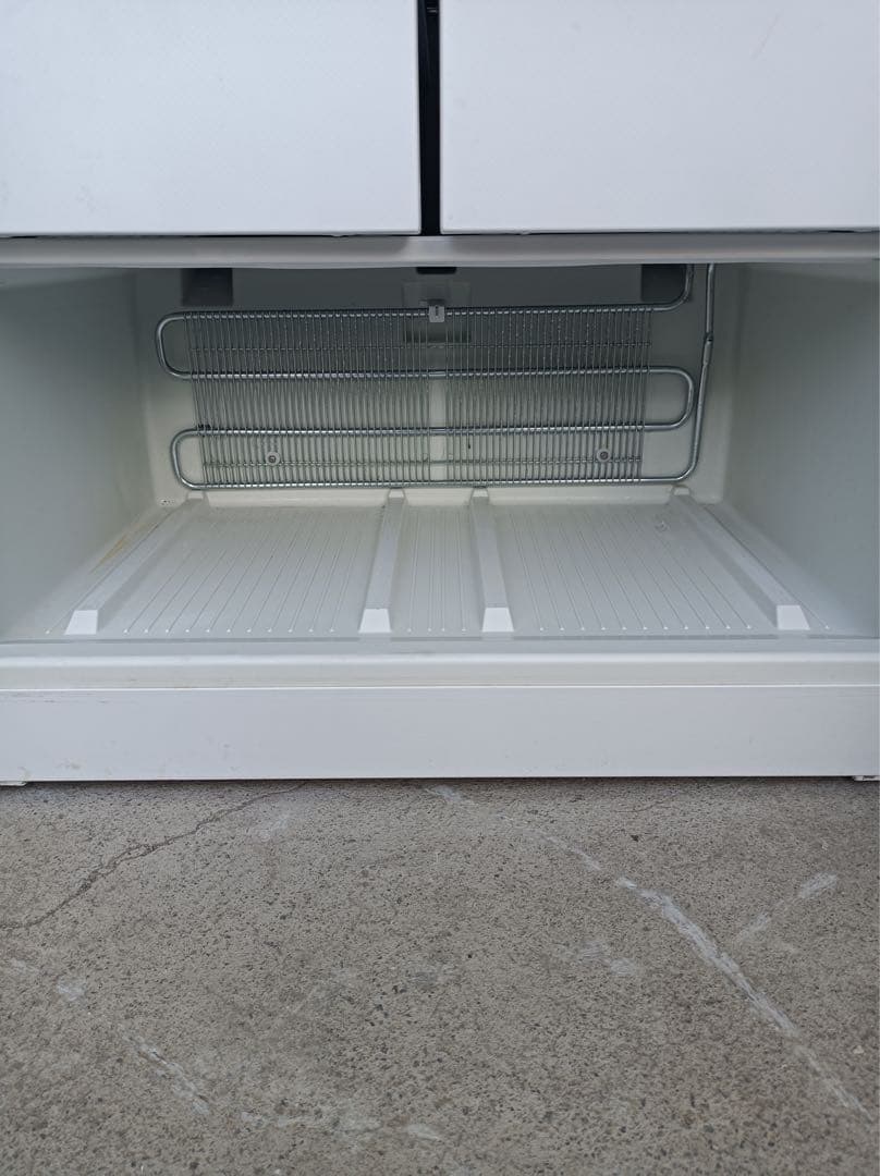 八6751【配送設置料金込み】 DAIREI 冷凍庫 SD-521