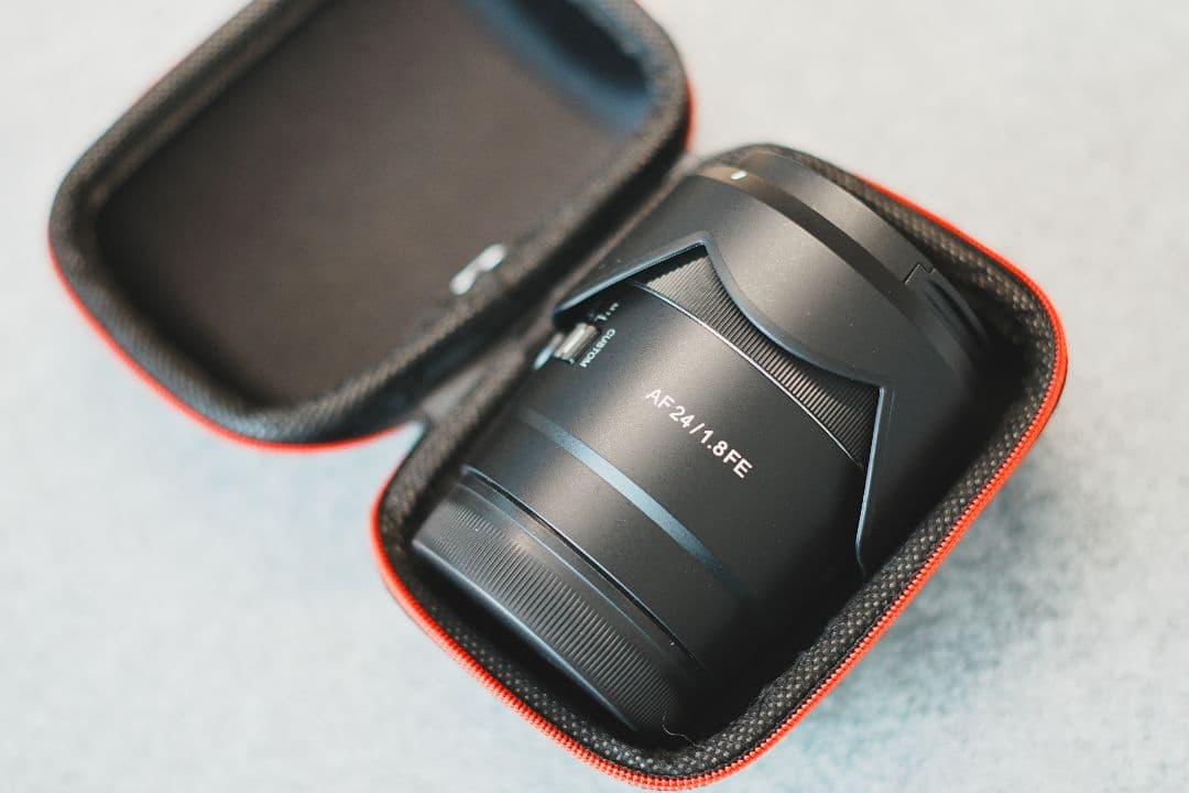 Samyang AF 24mm f1.8 sony eマウント