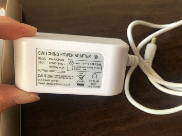 美顔器　YA−MAN HRF-10TN