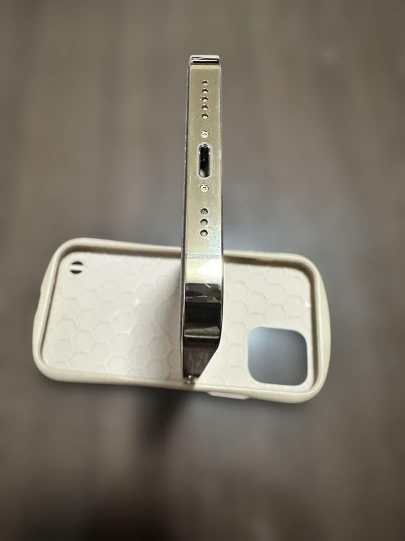 iPhone 12 PRO ゴールド　128GB