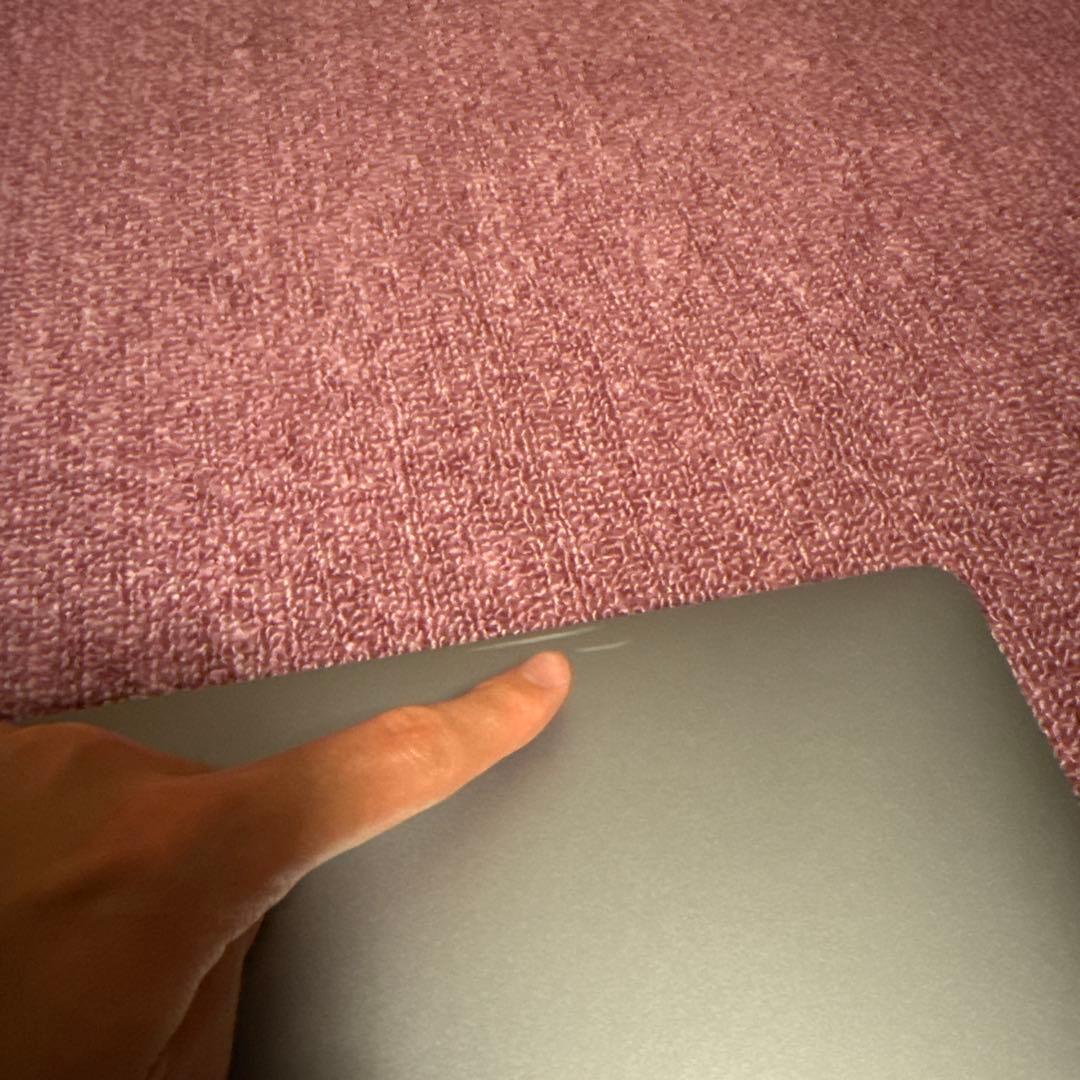 2022 MacBook Pro M2 13インチ 8GB 256GB SSD