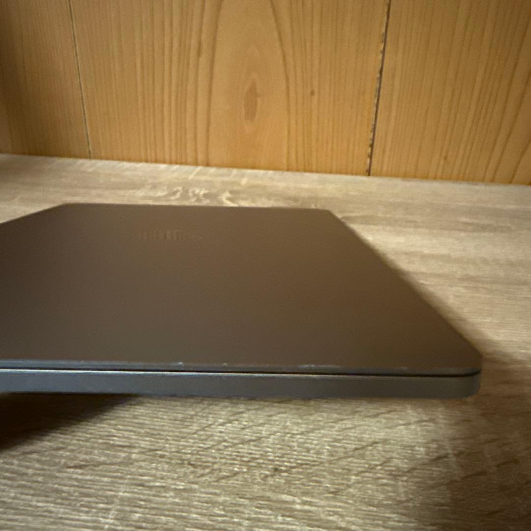 2022 MacBook Pro M2 13インチ 8GB 256GB SSD