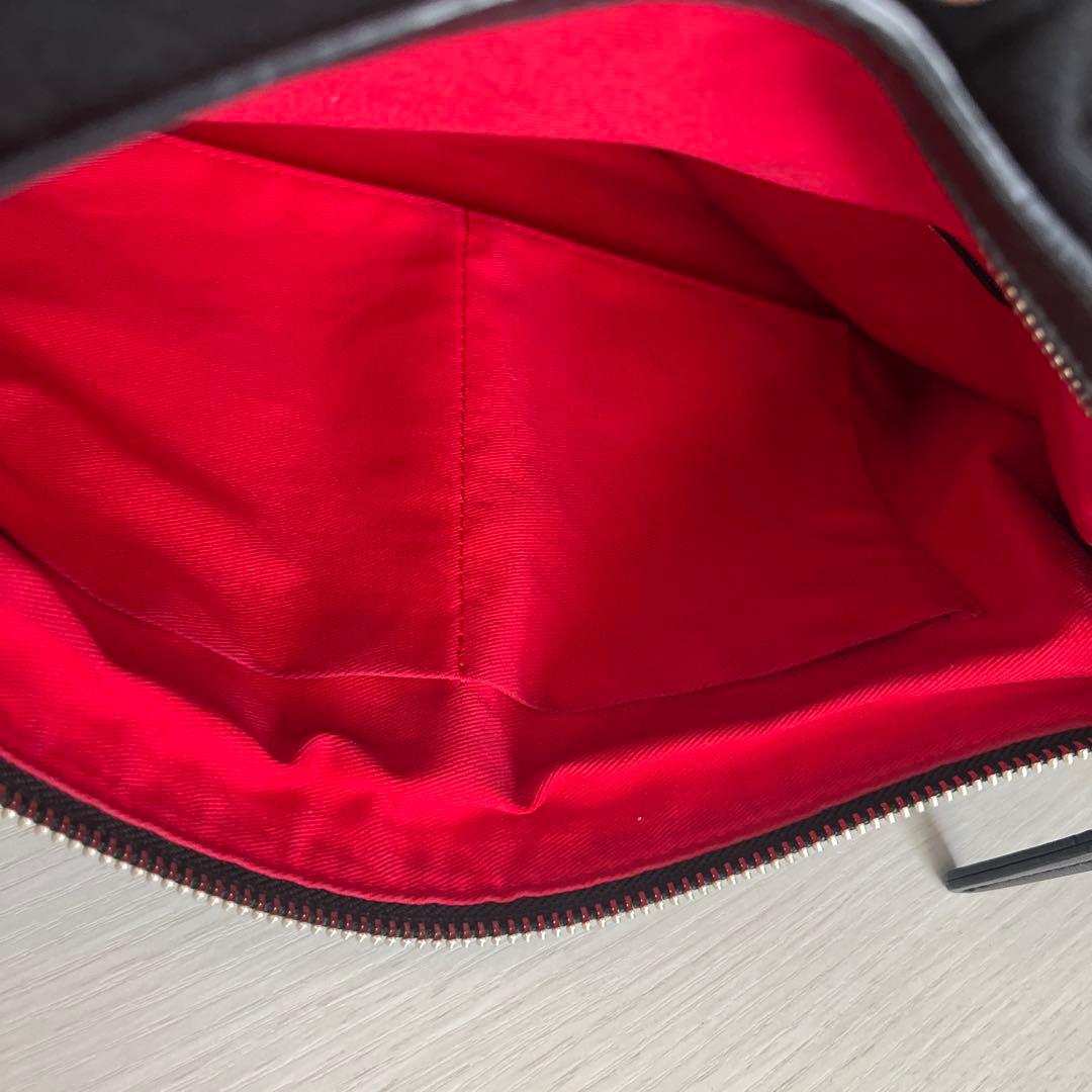 カワカワ kawa-kawa ハトメボディーバッグLサイズwet