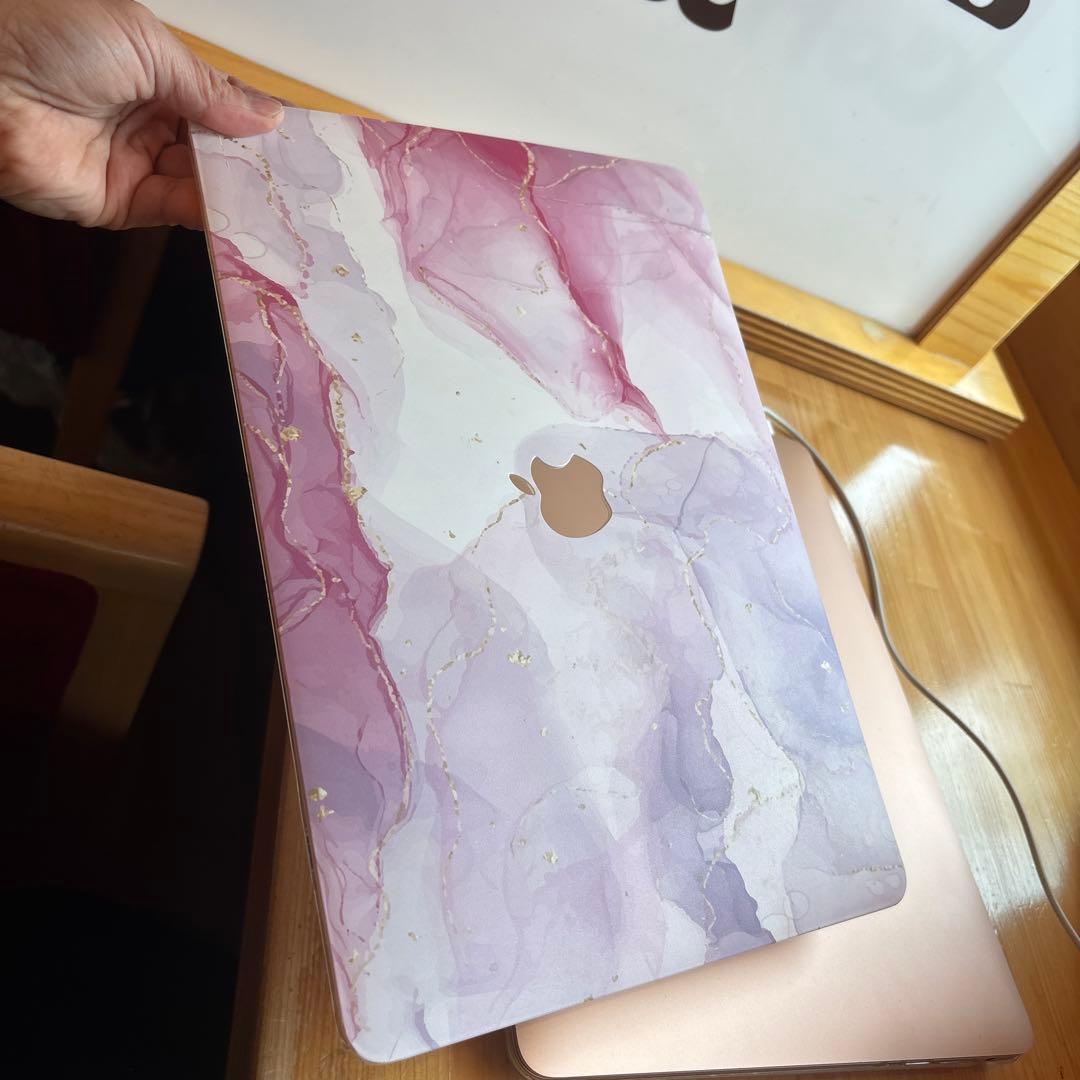 MacBook Air M1 8GB 256 バッテリー94%