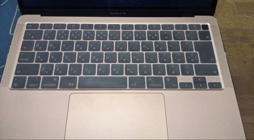 MacBook Air M1 8GB 256 バッテリー94%