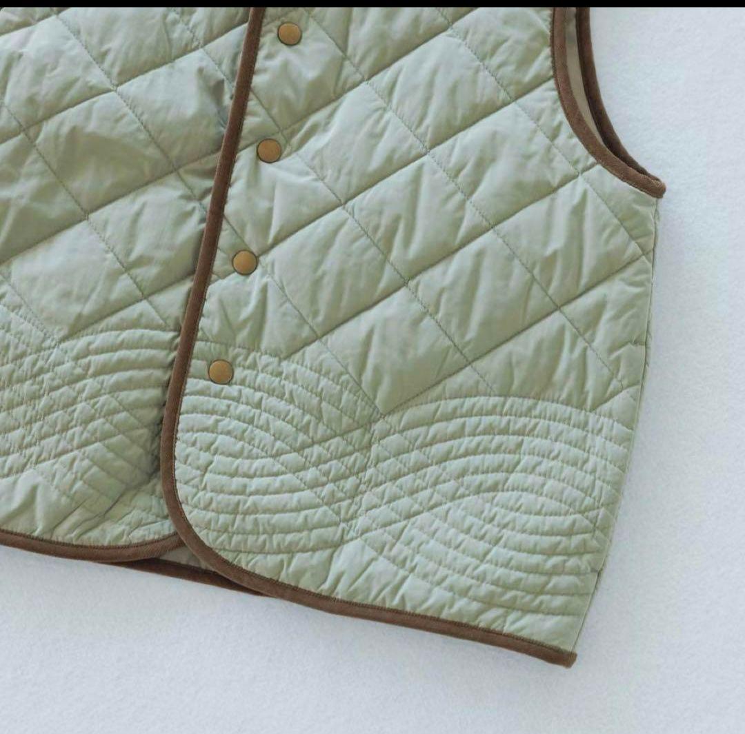 毎日着回したいキルティングベスト / よしいちひろさんコラボ（ライトカーキ）