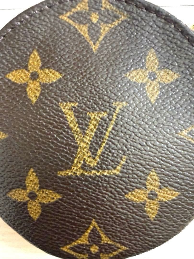 ルイヴィトン LOUIS VUITTON ケース 小銭入れ 丸型