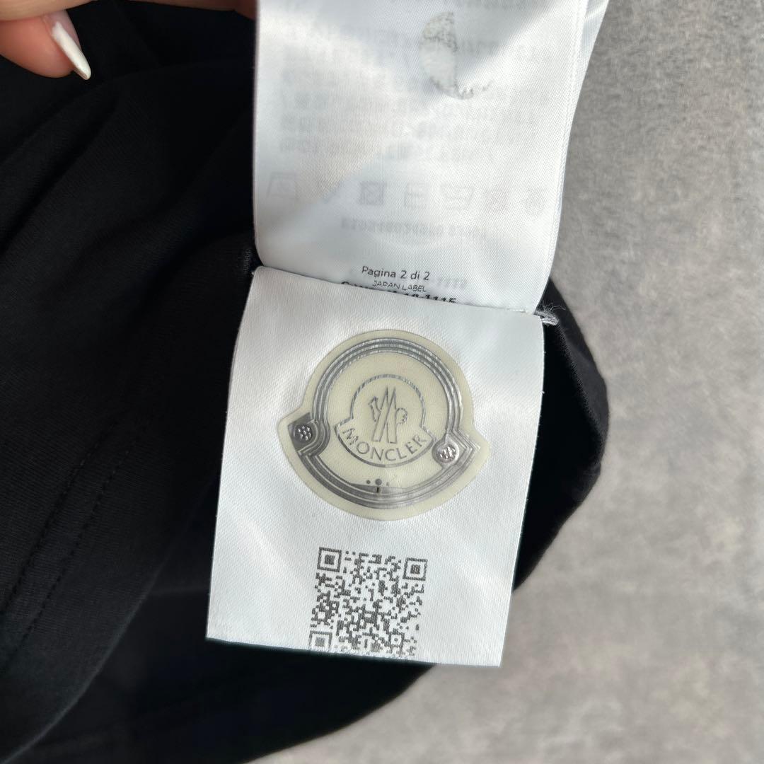 美品　モンクレール　キッズ　Tシャツ　トップス　6A