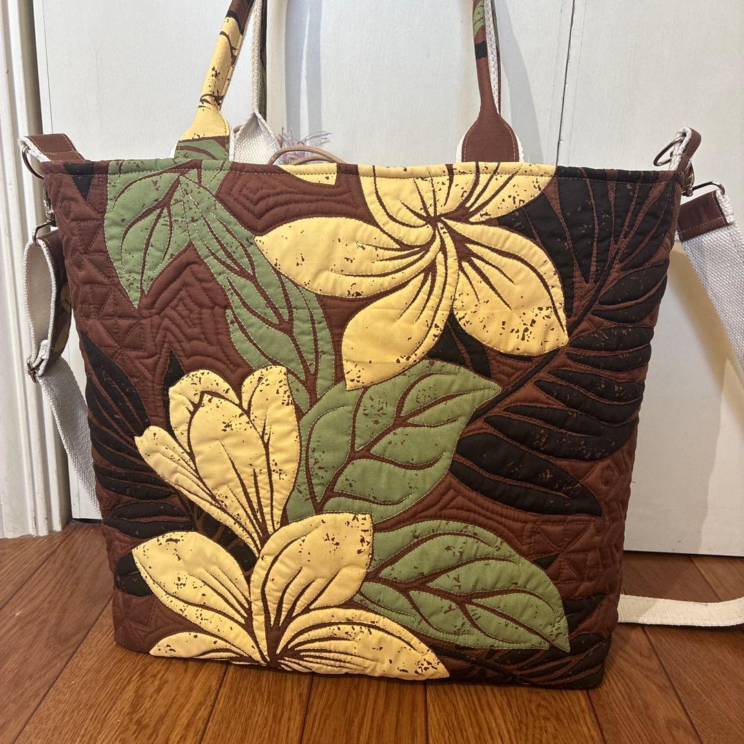 ハワイアン　ミシンキルト　大きい トートバッグ
