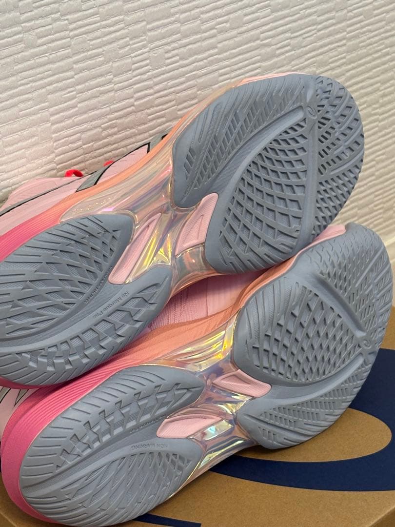 髙橋藍限定モデル‼️ASICS バレーボールシューズ ピンク最終値下げ‼️