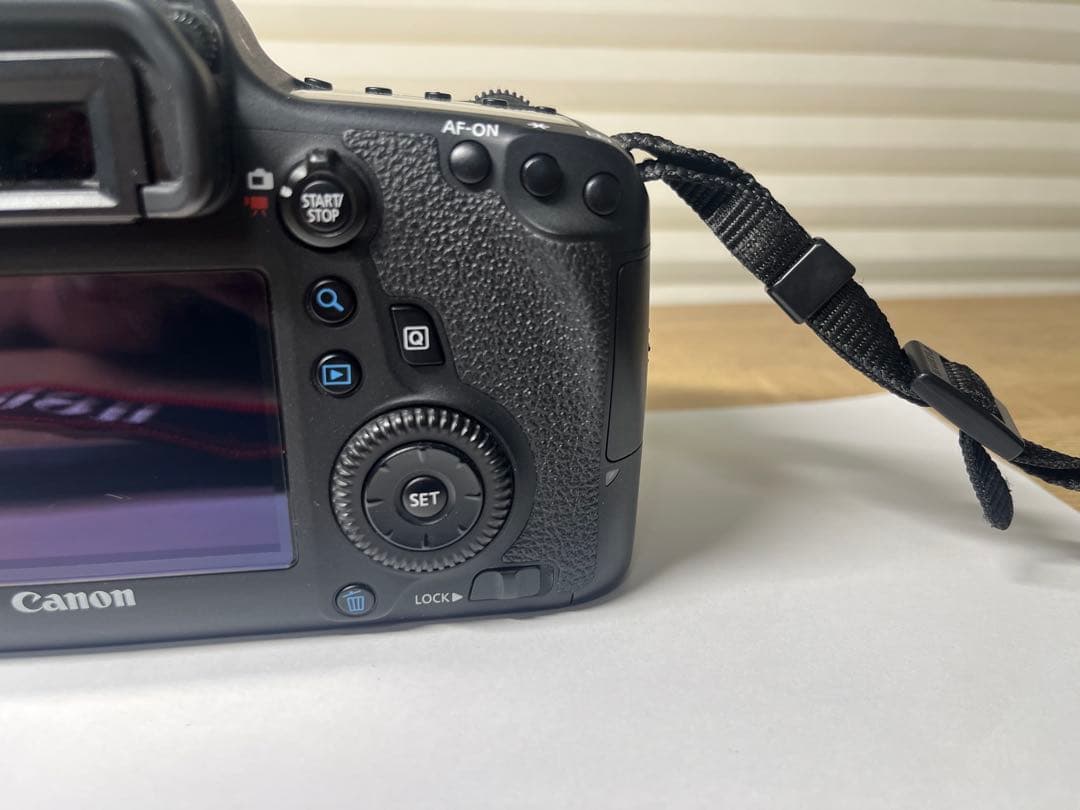 キヤノン　ＥＯＳ　６D 本体