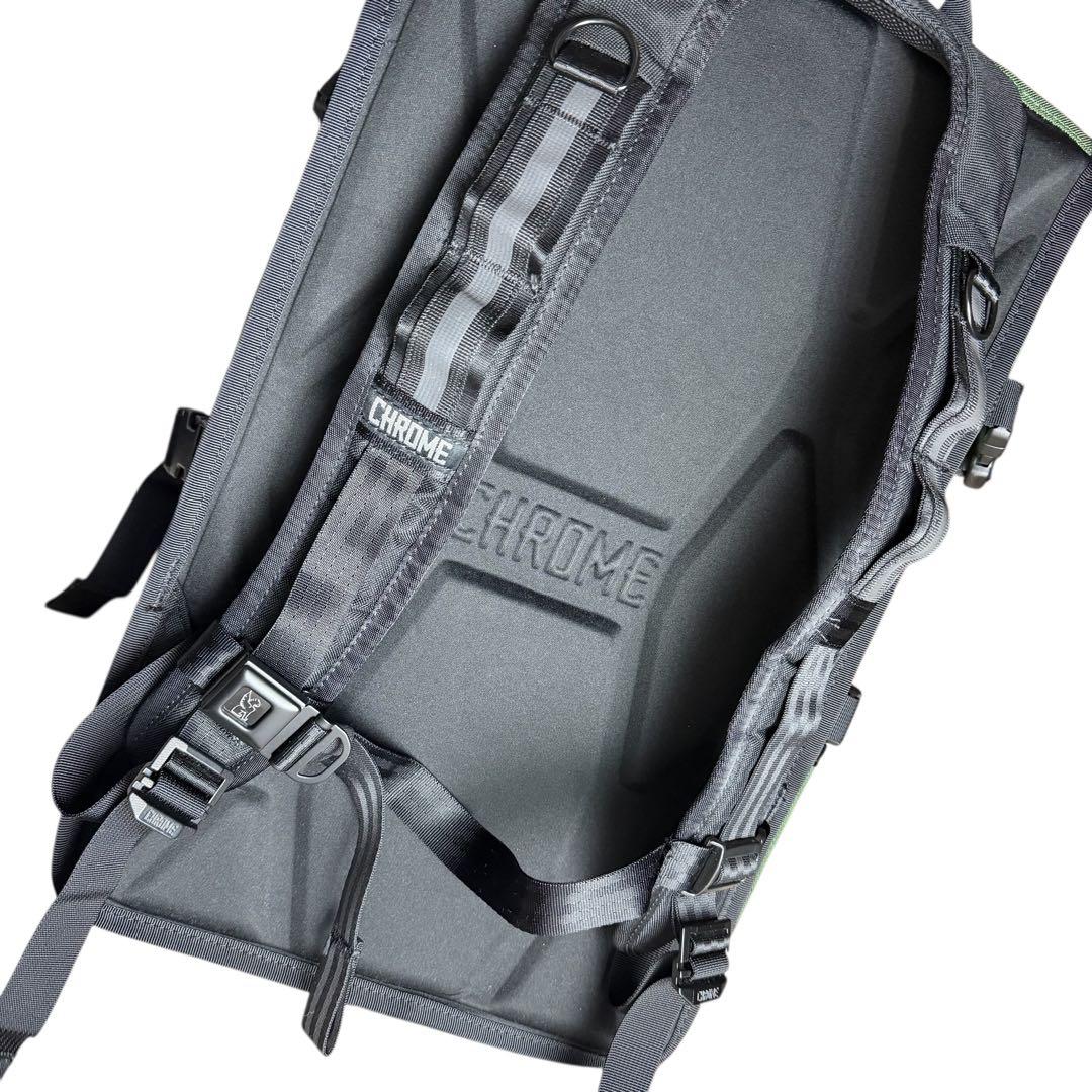 【Tworksさま専用】新品✨クローム　バラージカーゴ　バックパック　リュック