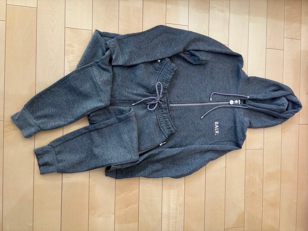 BALR. グレー スウェットセットアップ