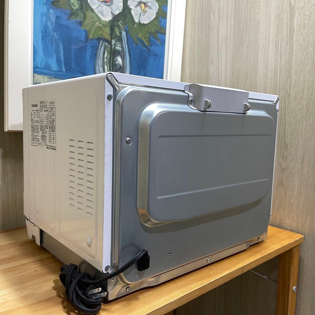 TOSHIBA オーブン電子レンジ　￼ER-SD70 2018年