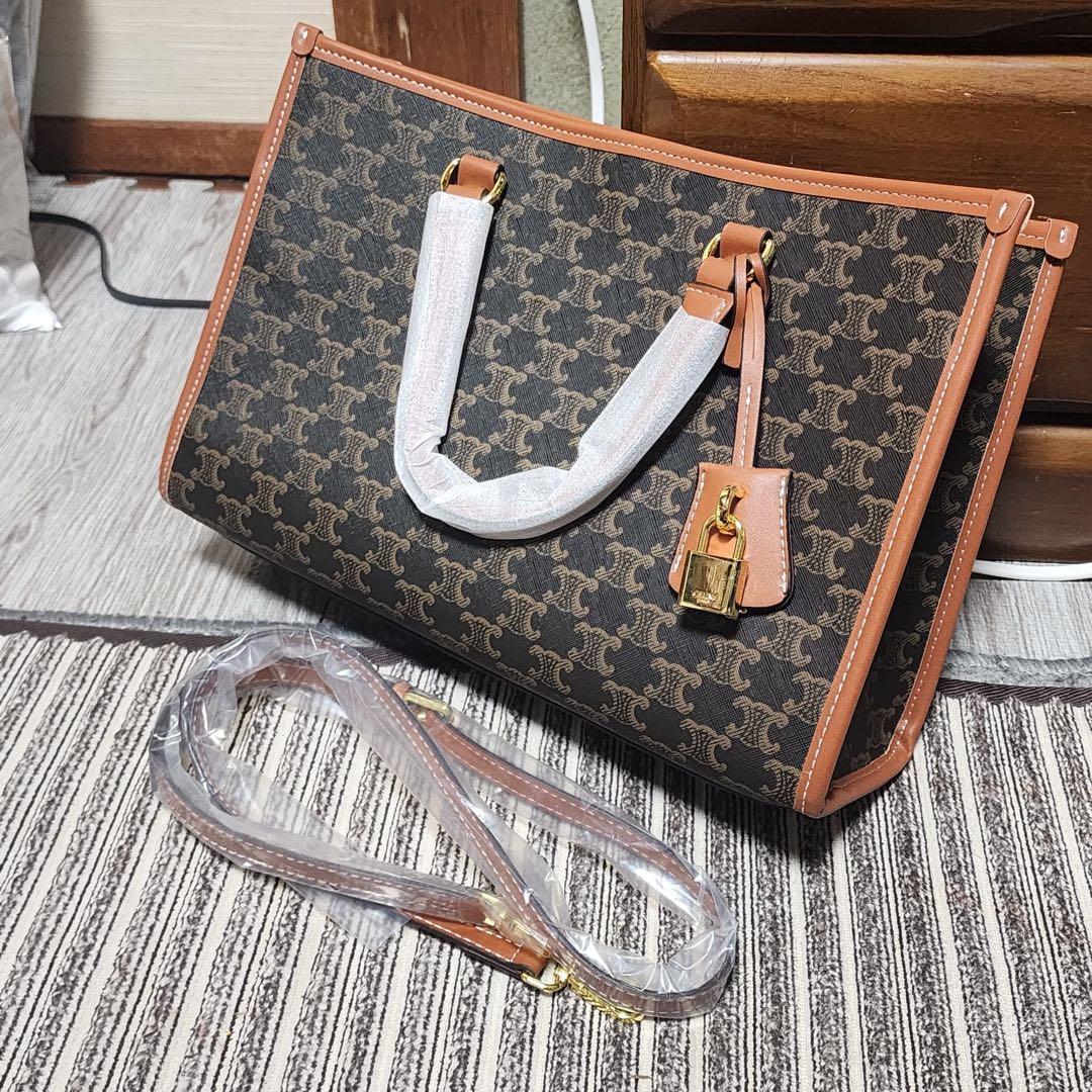 み*の様 CELINE　トートバッグ　トリオンフ　2way　ノベルティ