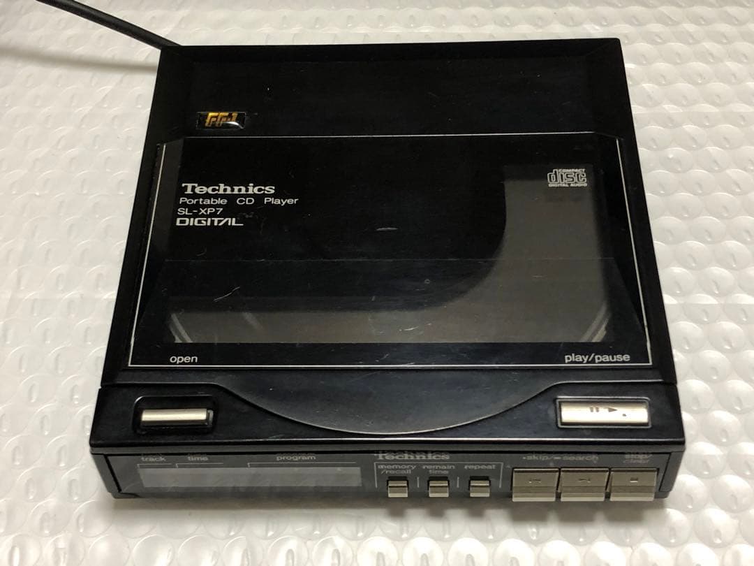 Technics SL-XP7 ポータブルCDプレーヤー