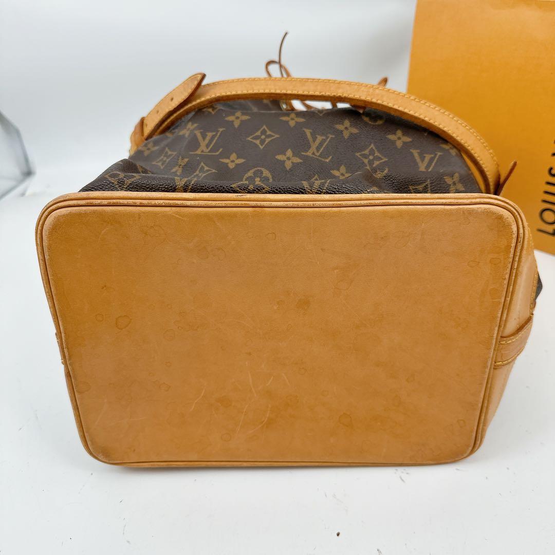 ルイヴィトン　モノグラム　巾着　ショルダーバッグ　ノエ