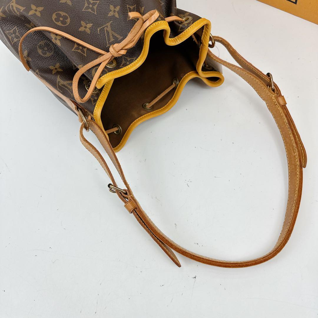 ルイヴィトン　モノグラム　巾着　ショルダーバッグ　ノエ