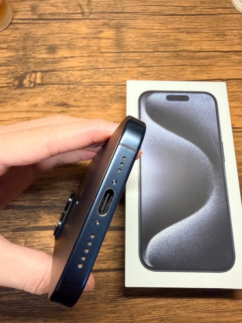 Hanikami様へ　　iPhone15pro 128GB ジャンク品