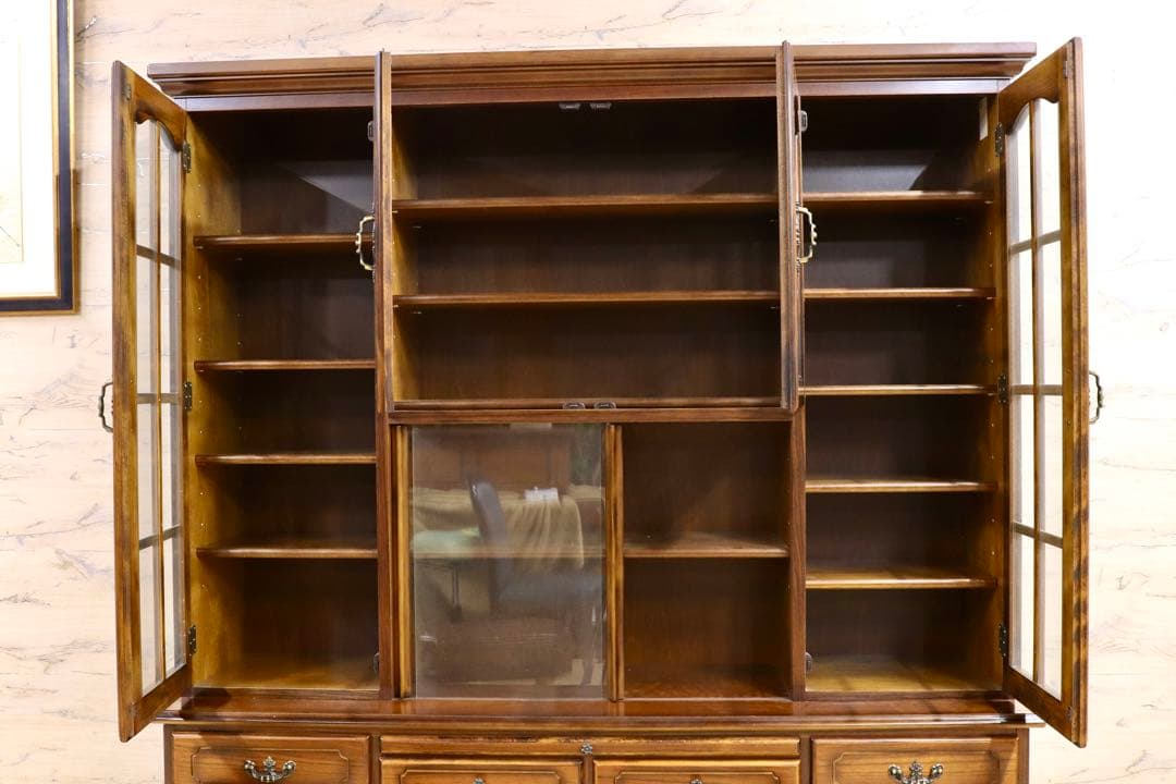 GMHS335○karimoku / カリモク コロニアル 食器棚 カップボー