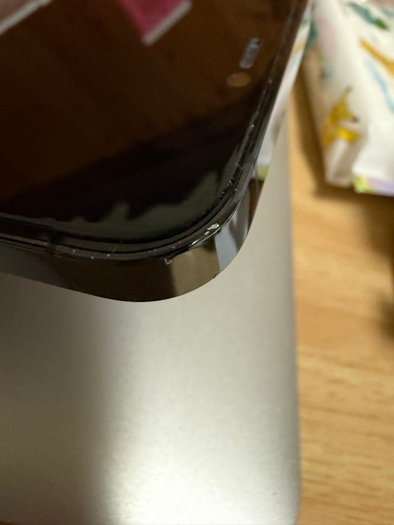 iPhone 12 Pro 本体 背面破損