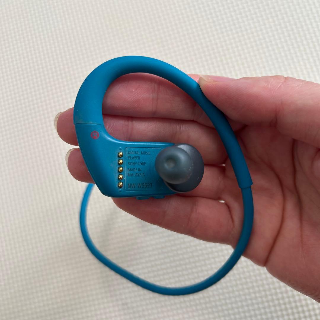 ソニー 防水ヘッドホン一体型ウォークマンBluetooth対応