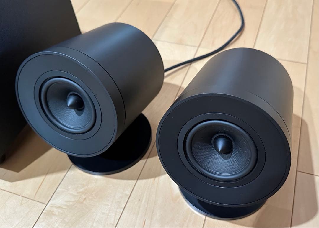 Razer Nommo V2 Pro ゲーミングスピーカー