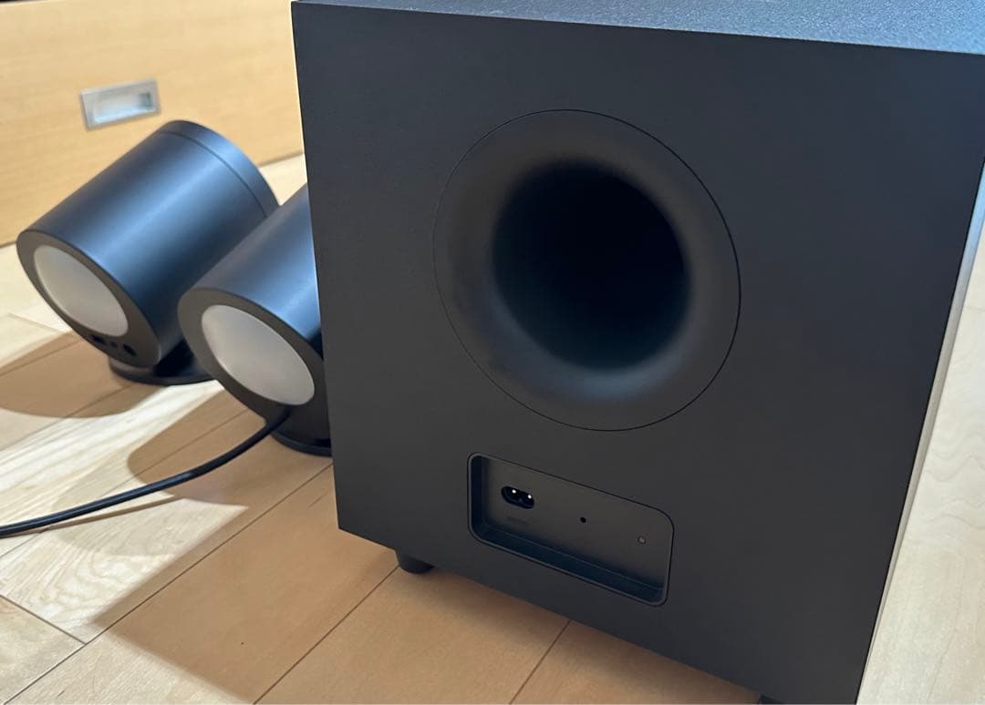 Razer Nommo V2 Pro ゲーミングスピーカー