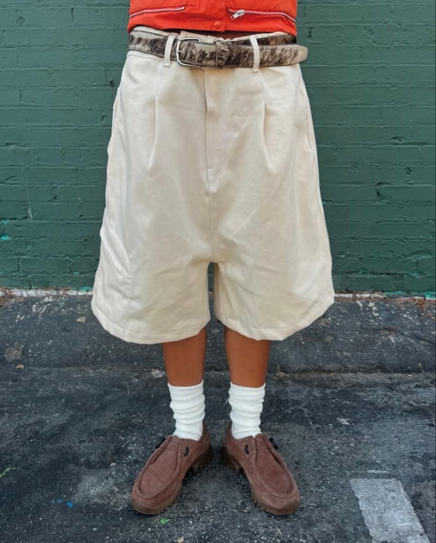 パンツ 194 Pleated 5-Pocket Short Natural