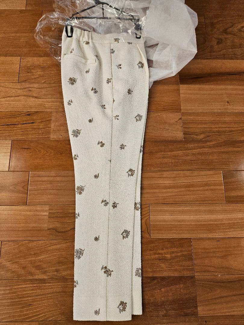 BLUELEA 花柄ツイードパンツ アイボリー 36