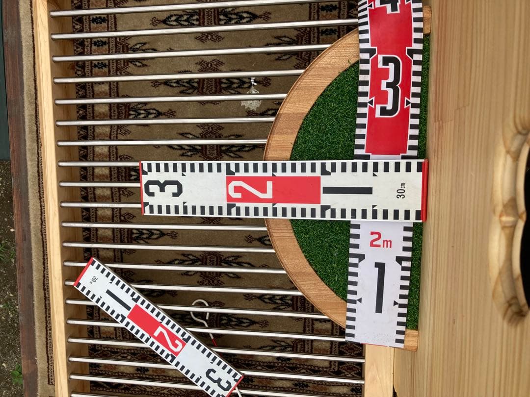 ごん　猛禽類オーダーシェルフパーチ